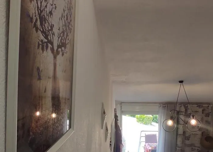 House Skála Foúrkas